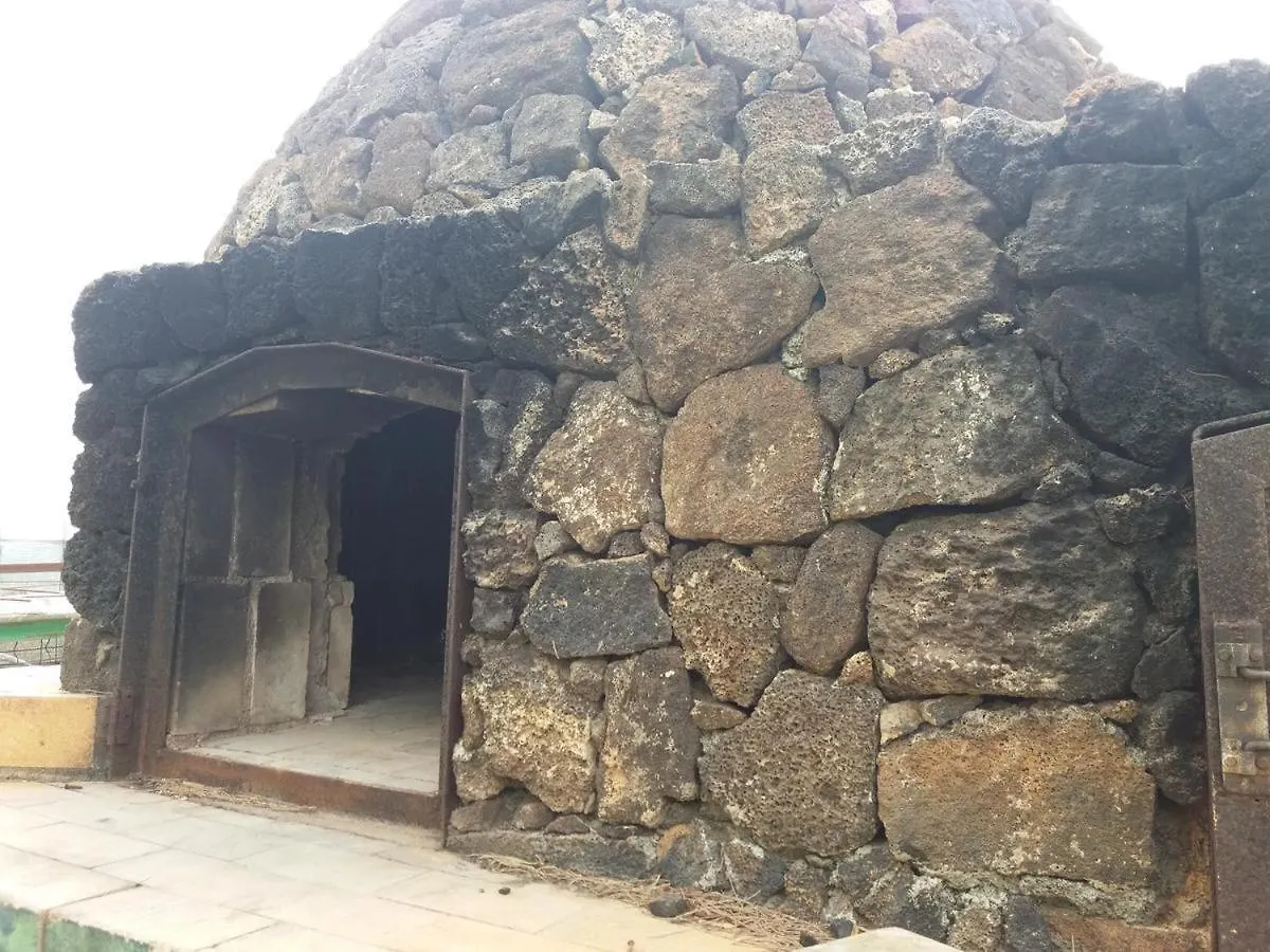 Casa Campo De Tiro Morro Negro Tuineje 度假居